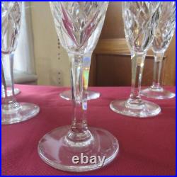 6 flûtes à champagne en cristal saint louis modèle chantilly signée 3