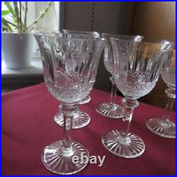 6 verre vin en cristal de saint louis modèle tommy signé H 13,5 cm 6 verre vin en cristal de saint louis modèle tommy signé H 13,5 cm