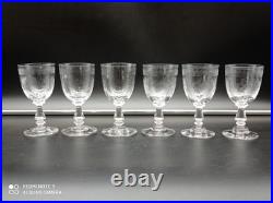 6 verres à Vin en Cristal de Baccarat / Saint Louis modèle gravé, H 13,2 cm