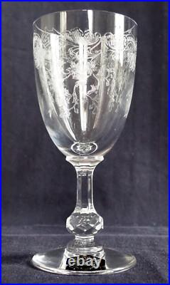 6 verres à vin cristal de St Louis modèle Cléo 13,1cm signés 6 verres à vin cristal de St Louis modèle Cléo 13,1cm signés