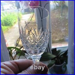 6 verres a vin cristal de saint louis signé modèle Massenet taillé h 13 cm A