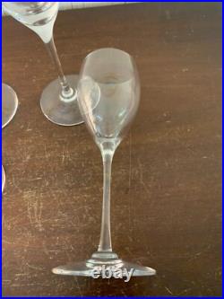 6 verres à vin en cristal de Saint Louis (prix à la pièce)