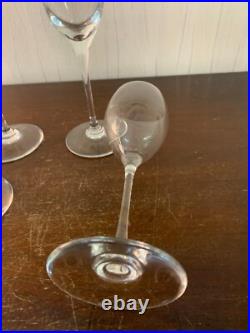 6 verres à vin en cristal de Saint Louis (prix à la pièce)