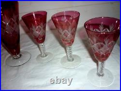 6 verres et carafe liqueur en cristal taillé colorés (st Louis, bohème.)