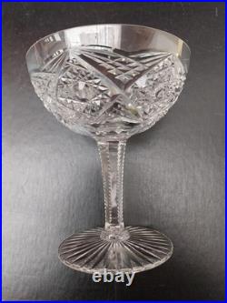 7 COUPES à CHAMPAGNE, VERRES en CRISTAL TAILLE, BACCARAT, SAINT LOUIS