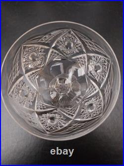 7 COUPES à CHAMPAGNE, VERRES en CRISTAL TAILLE, BACCARAT, SAINT LOUIS