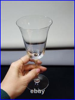7 Verres A Pied En Cristal Fin A Vin Ou Eau Baccarat / Saint Louis