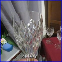 7 verres a eau en cristal saint louis modèle a définir taille 552 H 18 cm
