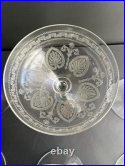 8 Coupe A Champagne En Cristal Gravé Saint Louis Modèle Pasteur Baccarat