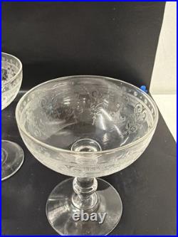 8 Coupes à champagne en cristal saint louis- Art nouveau