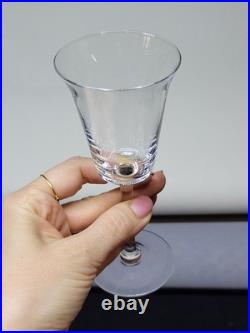 8 Verres A Pied En Cristal Fin A Porto ou liqueur Baccarat / Saint Louis