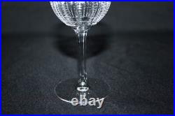8 verres à vin en cristal de Saint Louis modèle Fougère parfait état H 13 cm