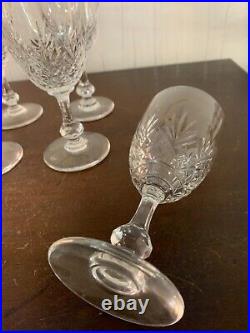 9 verres à eau modèle Massenet en cristal de Saint Louis (prix à la pièce)