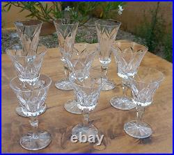 9 verres cristal Saint Louis modèle Camargue 3 verres eau 3 verres vin 3 flutes 9 verres cristal Saint Louis modèle Camargue 3 verres eau 3 verres vin 3 flutes