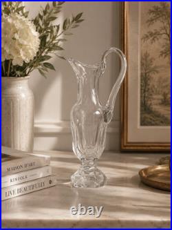 Aiguière en cristal taillé de la maison Saint Louis, modèle Chambord