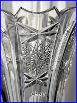 Ancien Vase En Cristal Taillé, Baccarat Saint Louis