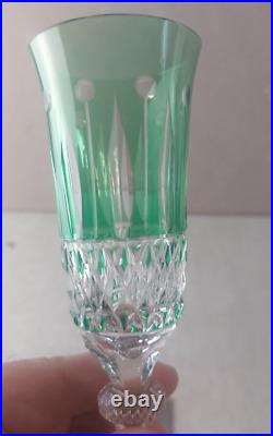 Ancien verre / flûte champagne, cristal vert, style Tommy de Saint Louis