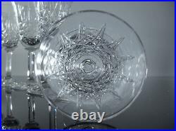 Anciennes 6 Verres A Vin En Cristal Taille Modelé Tarn St Louis Signe