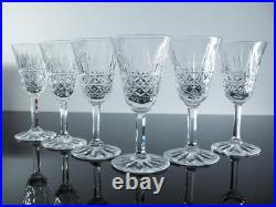 Anciennes 6 Verres A Vin En Cristal Taille Modelé Tarn St Louis Signe