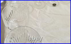 Anciens 12 verres à vin en cristal signé Saint Louis modèle Liane
