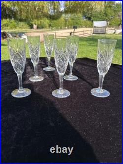 Belle Serie De 6 Flutes A Champagne En Cristal De Saint Louis Modele Chantilly