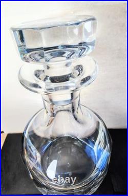Carafe En cristal taillé avec bouchon en cristal Saint Louis Modele Saint Louis