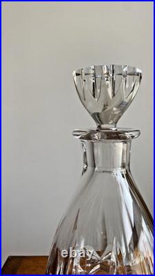 Carafe à liqueur en cristal Saint-Louis Élégance intemporelle du savoir-faire