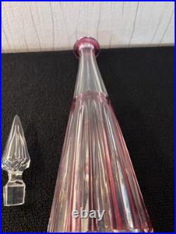 Carafe à vin modèle Tommy overlay rouge cristal de Saint Louis