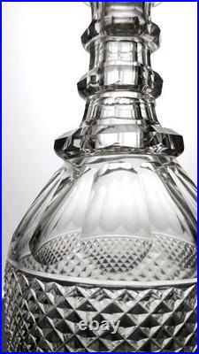 Carafe ancienne en cristal Saint-Louis Modèle Trianon (avant 1936) Carafe ancienne en cristal Saint-Louis Modèle Trianon (avant 1936)