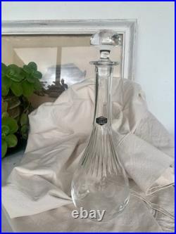 Carafe en cristal de Saint Louis Gravée Taillée Carafe en cristal de Saint Louis Gravée Taillée