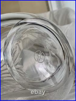 Carafe en cristal de Saint Louis Gravée Taillée Carafe en cristal de Saint Louis Gravée Taillée
