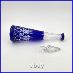 Carafe en cristal doublé SAINT LOUIS couleur BLEUE modèle MASSENET 41,5 cm