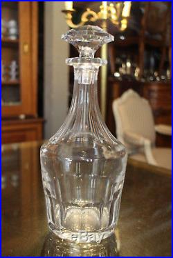 Carafe en cristal taillé signé SAINT LOUIS crystal bottle