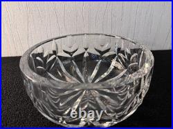 Coupe centre de table / saladier taillé en cristal de Saint Louis