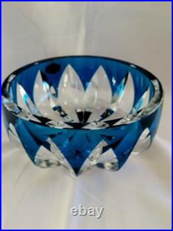 Cristal Saint-Louis France très grande coupe bleu en cristal en parfait état