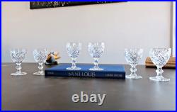 Cristal Saint Louis, Versailles. 6 verres à vin rouge/blanc. H10,8cm. Estampillé Cristal Saint Louis, Versailles. 6 verres à vin rouge/blanc. H10,8cm. Estampillé