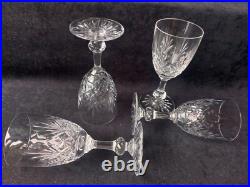 Cristal St Louis 8 Verres A Vin Rouge Massenet Pied Taillé Etoile (A8) Cristal St Louis 8 Verres A Vin Rouge Massenet Pied Taillé Etoile (A8)