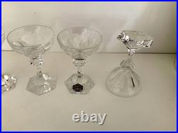 Cristal de SAINT-LOUIS Modèle Chambord 6 petite coupes (11cm) état neuf Cristal de SAINT-LOUIS Modèle Chambord 6 petite coupes (11cm) état neuf