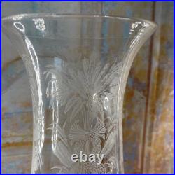 Exceptionnel Paire de Bougeoirs Cristal Gravé saint Louis Décors Dauphin Royal