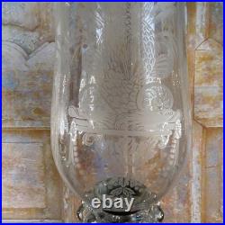 Exceptionnel Paire de Bougeoirs Cristal Gravé saint Louis Décors Dauphin Royal