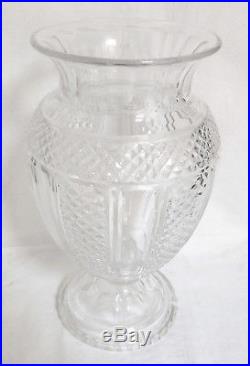Grand vase Medicis en CRISTAL DE SAINT LOUIS, époque fin XIXe