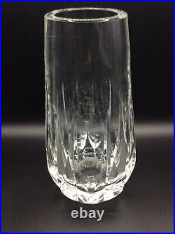 Grand vase en cristal blanc soufflé taillé signé Saint-Louis Design XXème