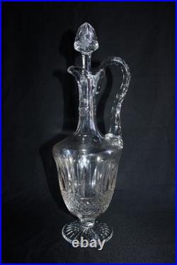 Grande carafe aiguière en cristal de Saint Louis, modèle Tommy, hauteur 37.5 cm