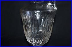 Grande carafe aiguière en cristal de Saint Louis, modèle Tommy, hauteur 37.5 cm