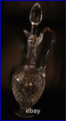 Grande carafe aiguière en cristal de Saint Louis, modèle Tommy, hauteur 37.5 cm