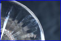 Grande carafe aiguière en cristal de Saint Louis, modèle Tommy, hauteur 37.5 cm