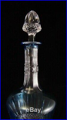 Grande carafe en cristal de Saint Louis modèle Tommy doublée bleu