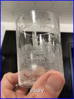 Gros lot de 30 gobelets en cristal taillé / gravé Baccarat St-Louis Daum