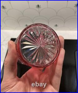 Gros lot de 30 gobelets en cristal taillé / gravé Baccarat St-Louis Daum