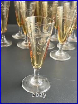 Lot 11 Verres A Liqueur En Cristal Gravé Saint Louis Baccarat